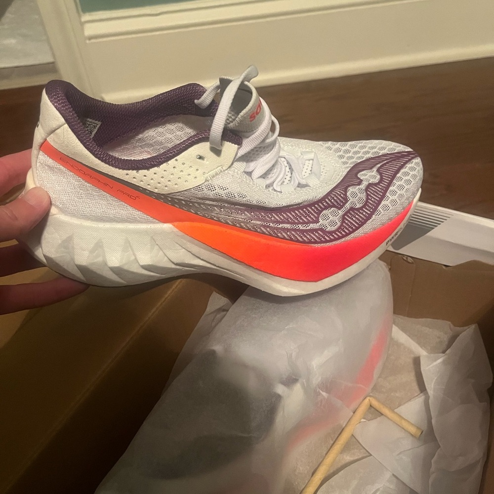 Saucony Endorphin Pro 4